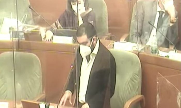 Terze dosi, Grimaldi attacca Cirio e Icardi: "Il tempo delle scuse è finito" Terze dosi, Grimaldi attacca Cirio e Icardi: "Il tempo delle scuse è finito"