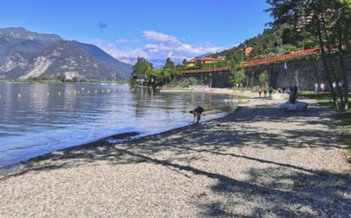 Spiaggia dei Tre Ponti ripulita dopo una festa dai ragazzi: “Abbiamo sbagliato, ma abbiamo imparato” Spiaggia dei Tre Ponti ripulita dopo una festa dai ragazzi: “Abbiamo sbagliato, ma abbiamo imparato”