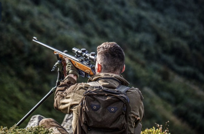 In tre giorni oltre 7000 firme contro la caccia in elicottero in Piemonte In tre giorni oltre 7000 firme contro la caccia in elicottero in Piemonte