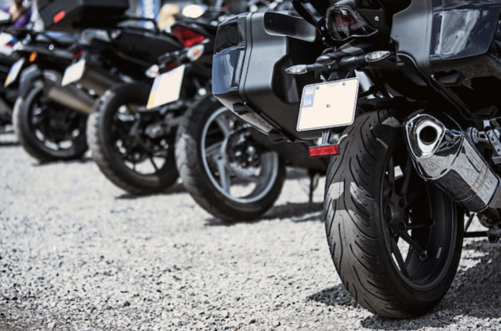 Raduno di moto e scooter a Lesa