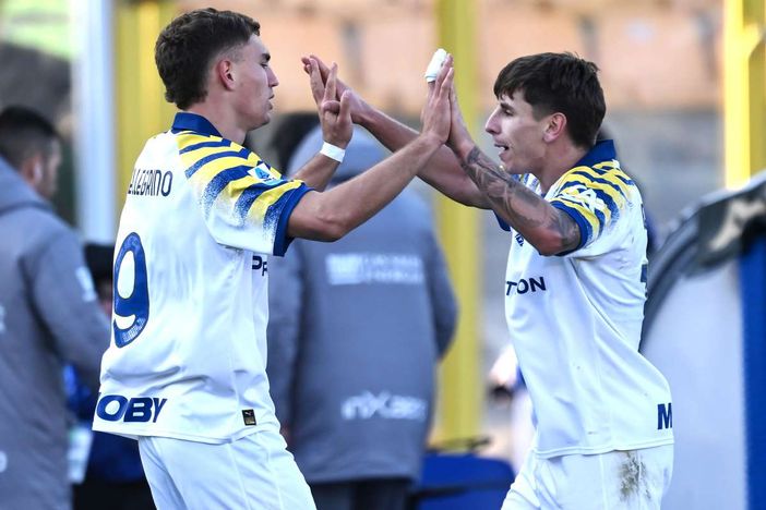 Colpo esterno del Parma al Via del Mare, Lecce battuto per 2-1 Colpo esterno del Parma al Via del Mare, Lecce battuto per 2-1