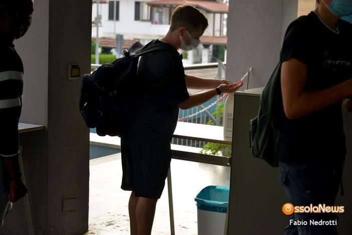 Scuola Sicura, il piano anti Dad del Piemonte: test salivari e screening Scuola Sicura, il piano anti Dad del Piemonte: test salivari e screening