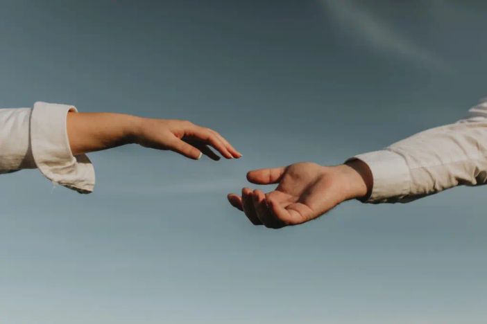 Torna il campo di lavoro di mani tese