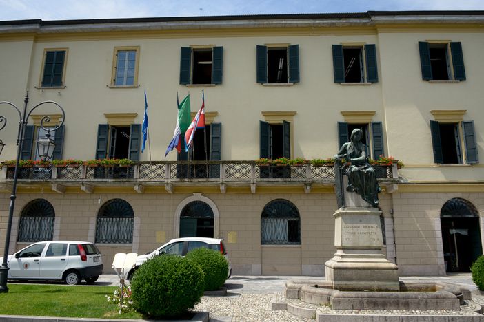 Elezioni a Cannobio, il sindaco uscente Gianmaria Minazzi sfida Dario Ferrari