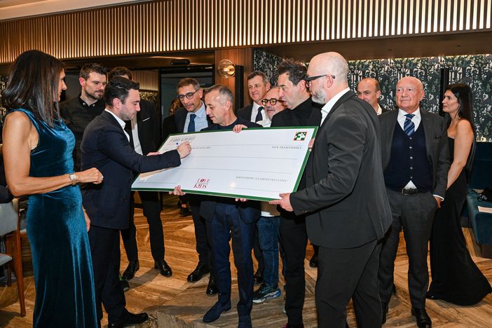 Cena solidale a Stresa: raccolti oltre 45mila euro a favore della ricerca sulla fibrosi cistica Cena solidale a Stresa: raccolti oltre 45mila euro a favore della ricerca sulla fibrosi cistica