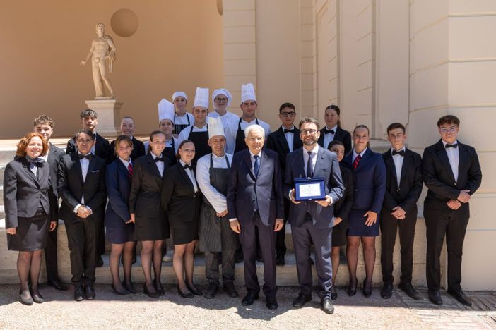 Gli studenti del Maggia di Stresa in servizio al Quirinale per la Festa della Repubblica Gli studenti del Maggia di Stresa in servizio al Quirinale per la Festa della Repubblica