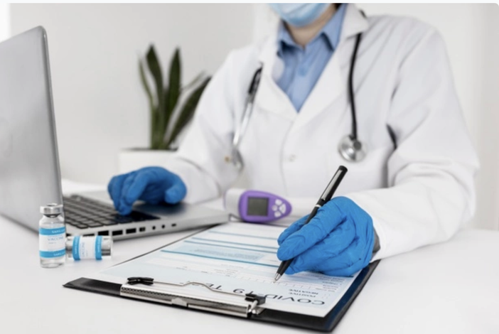 Covid, Grimaldi (Luv): "Accesso diretto agli hub e corsie preferenziali per gli under 12" Covid, Grimaldi (Luv): "Accesso diretto agli hub e corsie preferenziali per gli under 12"