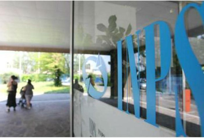 Covid, l'Inps dà il via alle domande per i contributi per i genitori separati in difficoltà Covid, l'Inps dà il via alle domande per i contributi per i genitori separati in difficoltà