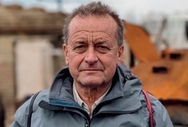 "Guerra infinita": Lorenzo Cremonesi racconta i conflitti nel mondo "Guerra infinita": Lorenzo Cremonesi racconta i conflitti nel mondo