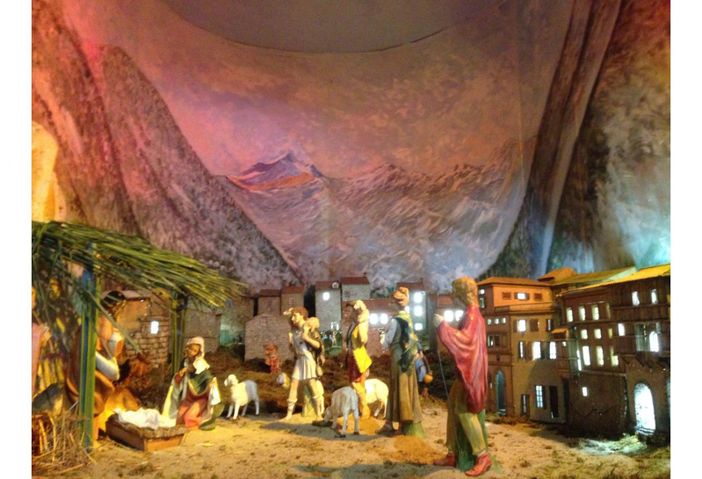 Festa dell’Immacolata: tempo di presepe e albero di Natale Festa dell’Immacolata: tempo di presepe e albero di Natale