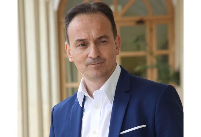 Il presidente della Regione Alberto Cirio in visita a Omegna