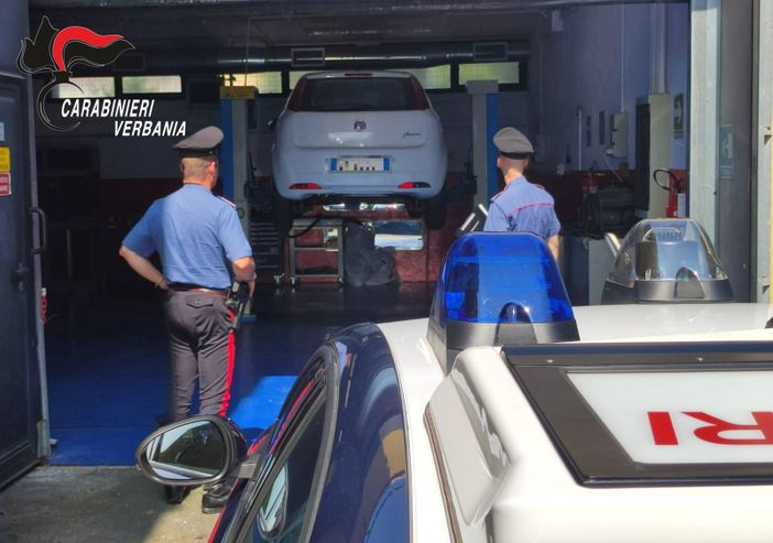 Auto revisionate senza responsabile tecnico e veicoli modificati abusivamente Auto revisionate senza responsabile tecnico e veicoli modificati abusivamente