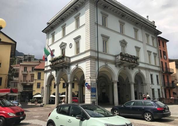 Gemellaggio tra Omegna e Pornic: confronto a distanza tra gli studenti delle due città Gemellaggio tra Omegna e Pornic: confronto a distanza tra gli studenti delle due città