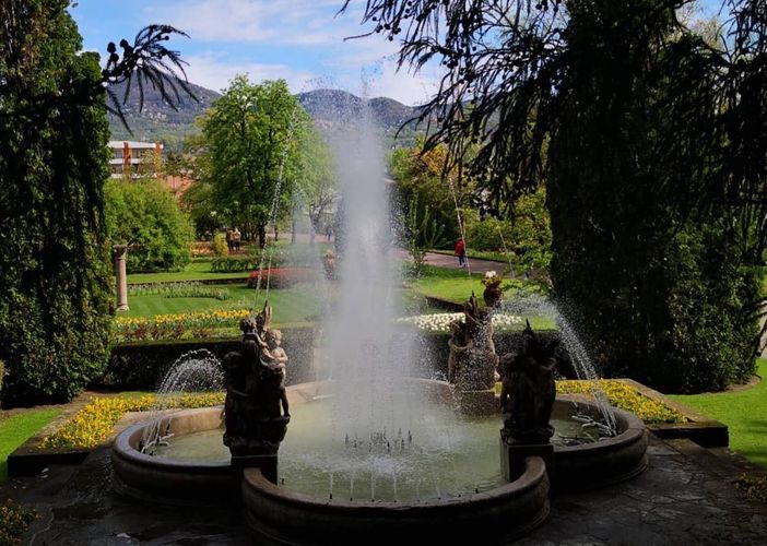 Domenica riaprono i giardini di Villa Taranto Domenica riaprono i giardini di Villa Taranto