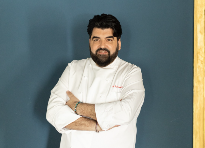 Guida Michelin 2025: Antonino Cannavacciuolo fa incetta di stelle in Piemonte Guida Michelin 2025: Antonino Cannavacciuolo fa incetta di stelle in Piemonte
