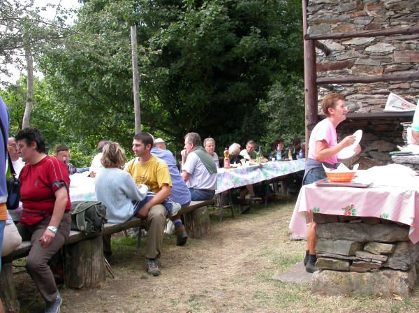 Tutto pronto per la 52esima edizione della festa all'alpe di Nolezzo Tutto pronto per la 52esima edizione della festa all'alpe di Nolezzo