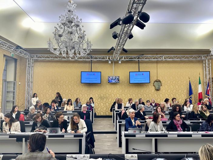 Insediata la consulta femminile della Regione Piemonte. Insediata la consulta femminile della Regione Piemonte.