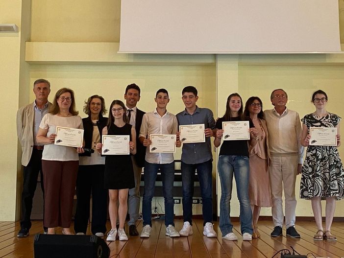 Intesa San Paolo e Confartigianato: insieme per lo sviluppo delle imprese Intesa San Paolo e Confartigianato: insieme per lo sviluppo delle imprese