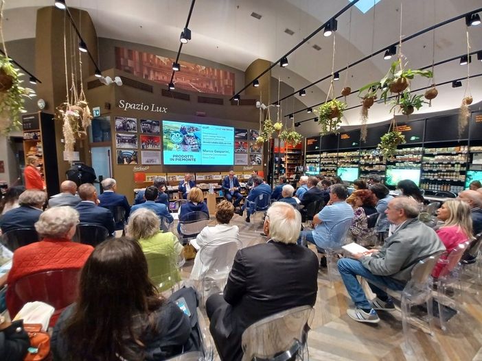 Nova Coop a fianco dei produttori locali: torna il progetto "Prodotti in Piemonte" FOTO Nova Coop a fianco dei produttori locali: torna il progetto "Prodotti in Piemonte" FOTO