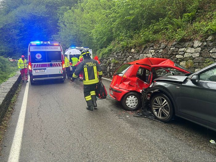 Incidente tra Arola e Ventraggia, due feriti   FOTO