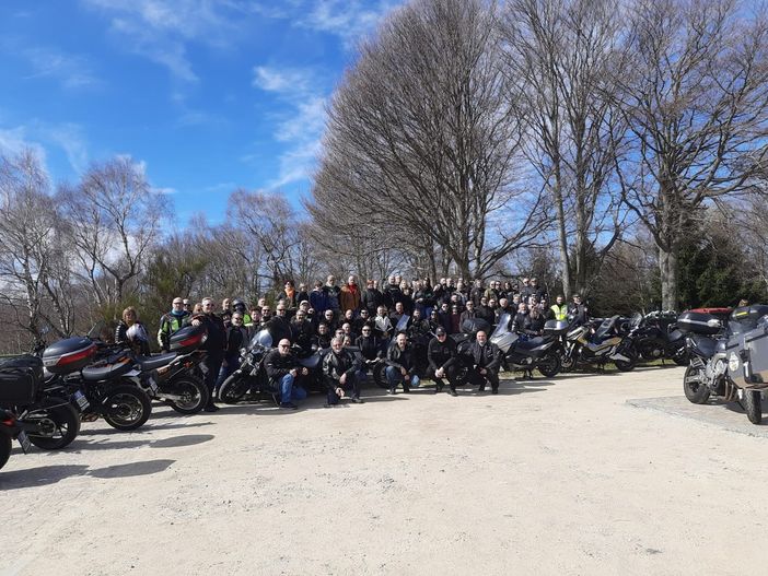 Successo per la prima motobenedizione a Verbania