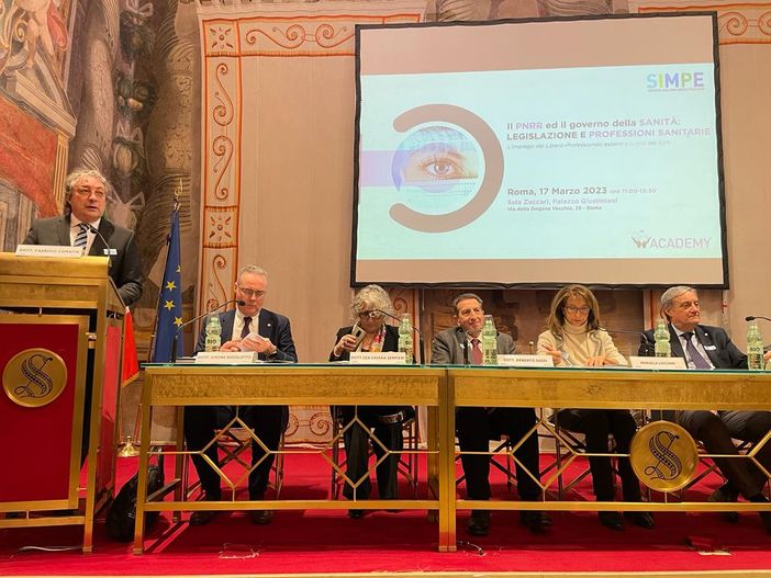 Le cure per i bambini messe a rischio dalla carenza di medici Le cure per i bambini messe a rischio dalla carenza di medici