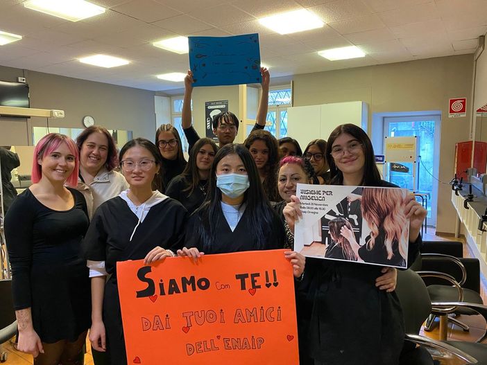 Gli studenti dell'Enaip per Angelica: una raccolta fondi per aiutare un'ex allieva VIDEO Gli studenti dell'Enaip per Angelica: una raccolta fondi per aiutare un'ex allieva VIDEO