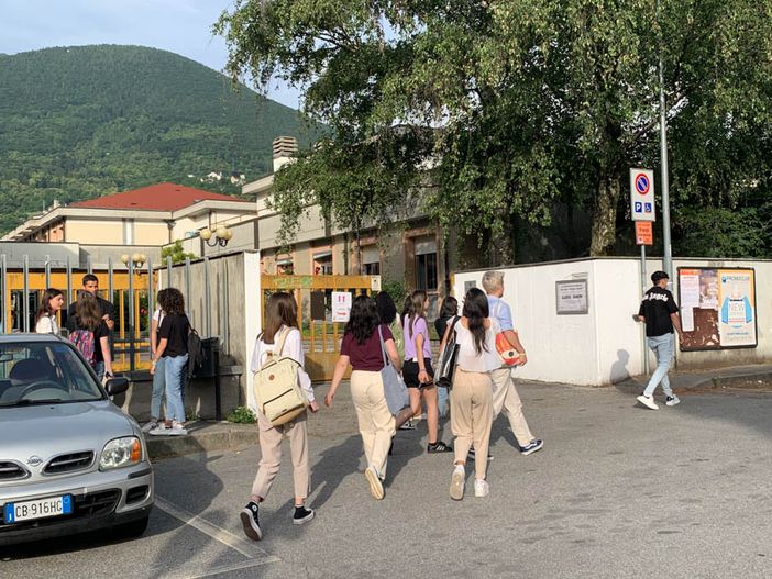 Maturità 2025, seconda prova al via: Cicerone al classico, allo scientifico Cartesio e le funzioni
