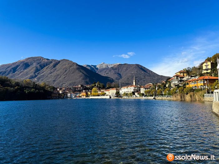 Mergozzo, messa e processione per il Corpus Domini Mergozzo, messa e processione per il Corpus Domini