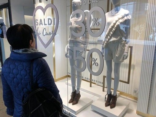 Consumatori, Polliotto (Unc): “Ecco il decalogo per saldi sicuri” Consumatori, Polliotto (Unc): “Ecco il decalogo per saldi sicuri”