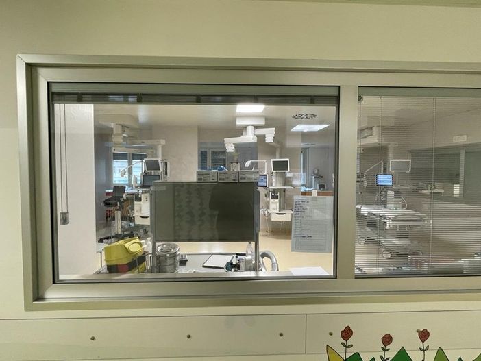 Bimbo morto di Covid al Regina Margherita: decesso causato da una necrosi del tessuto muscolare (VIDEO)