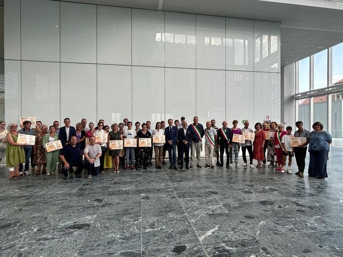 Nascono 107 botteghe dei servizi, i negozi diventano un presidio sul territorio  VIDEO Nascono 107 botteghe dei servizi, i negozi diventano un presidio sul territorio  VIDEO