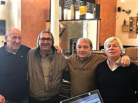 Nella foto Gianni Piaceri, Egidio Calloni, Pasquale Croci (un altro ex della Pro Patria) e Mario Casna.