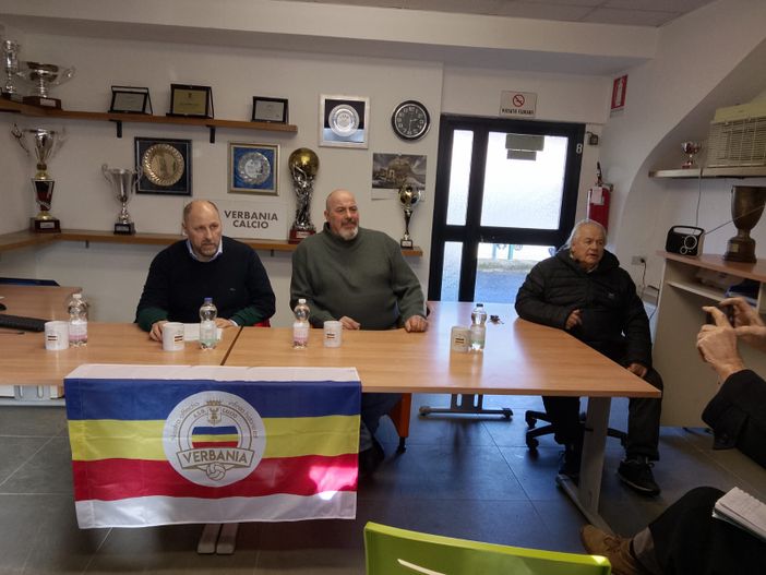 Verbania Calcio, Piazza alza la voce: "Da lunedì non pago più le bollette senza un impegno scritto del Comune" Verbania Calcio, Piazza alza la voce: "Da lunedì non pago più le bollette senza un impegno scritto del Comune"