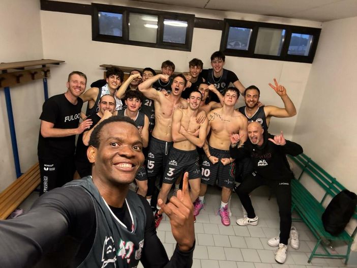 Fulgor Omegna dominante: vittoria in Gara2 e match point per la finale