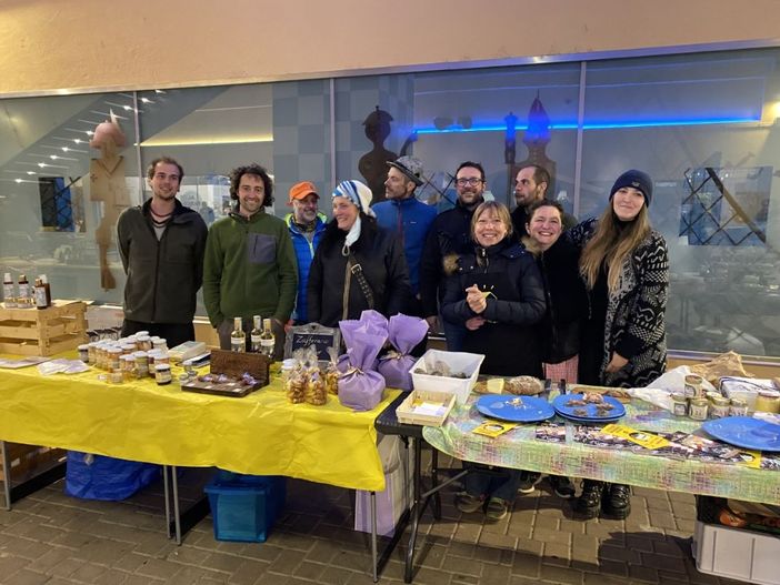 L’Alveare Forum Omegna festeggia due anni di attività L’Alveare Forum Omegna festeggia due anni di attività