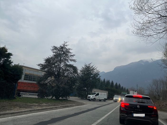 Lavori sulla statale 34, ultime ore di disagi