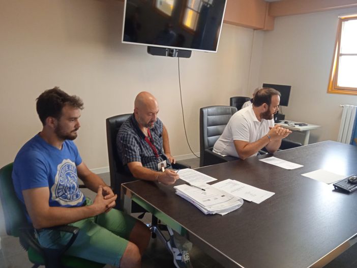 Un progetto provinciale per rilanciare la filiera del legno Un progetto provinciale per rilanciare la filiera del legno