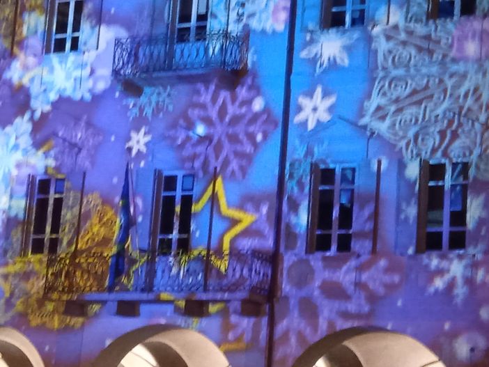 Incanto di luci sul lago, inizia il Natale a Pallanza FOTO