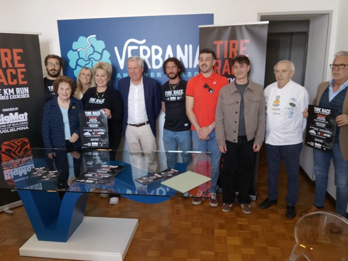 Verbania si accende con la Tire Race: sport, musica e solidarietà in piazza Garibaldi