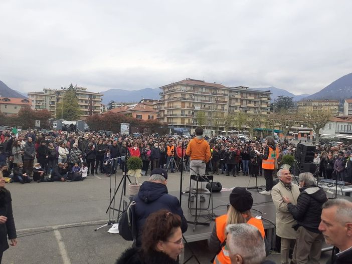 Manifestazione no-vax a Verbania, anche Italia Viva condanna l'iniziativa Manifestazione no-vax a Verbania, anche Italia Viva condanna l'iniziativa
