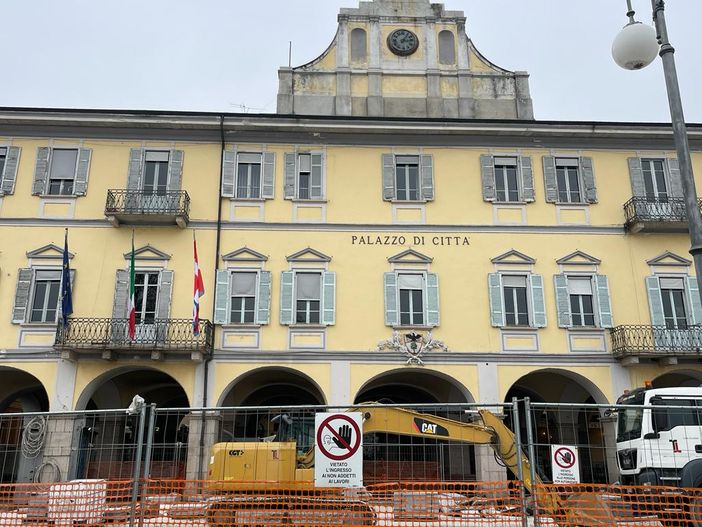 “Imbarazzante il comunicato autocelebrativo del Pd sulle magnifiche sorti di piazza Garibaldi” “Imbarazzante il comunicato autocelebrativo del Pd sulle magnifiche sorti di piazza Garibaldi”