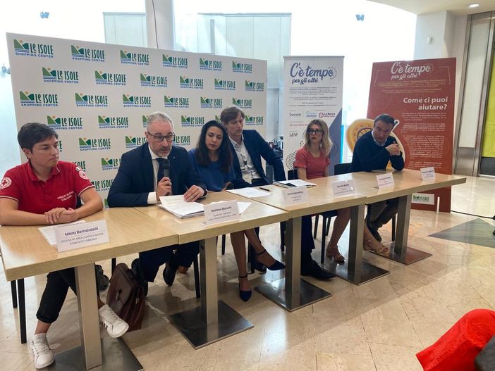 &quot;C’è tempo per gli altri&quot;, la prevenzione arriva nei luoghi pubblici