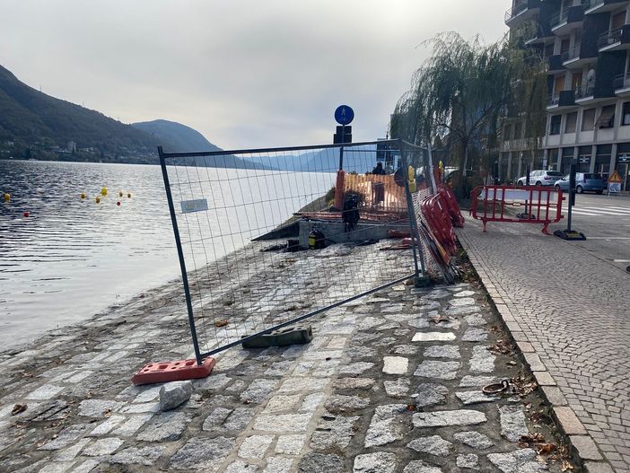 Iniziate le operazioni di recupero degli ordigni bellici ritrovati nel lago Iniziate le operazioni di recupero degli ordigni bellici ritrovati nel lago