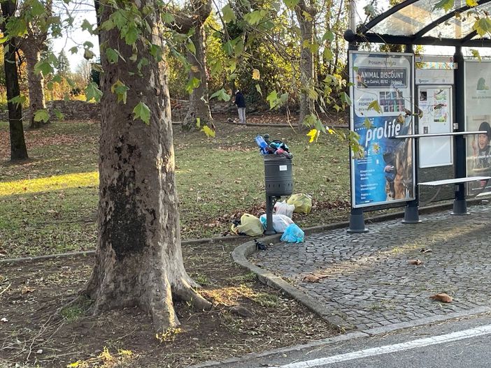Rifiuti: dopo l’allarme del Comune per il centro, anche la collina chiede di più Rifiuti: dopo l’allarme del Comune per il centro, anche la collina chiede di più