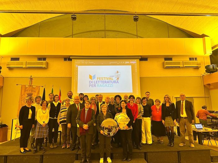 Premio Rodari: celebrazione del talento giovanile nella letteratura per ragazzi Premio Rodari: celebrazione del talento giovanile nella letteratura per ragazzi