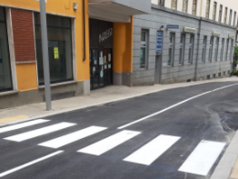 Omegna, finalmente riapre al traffico via Tito Speri