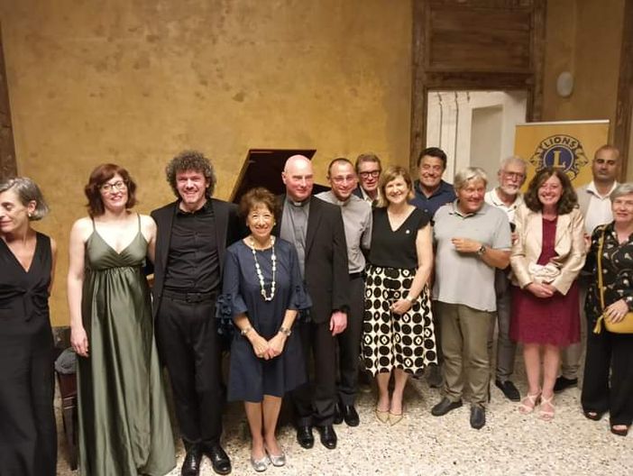 Successo per il concerto in memoria di Elisabetta Massa Successo per il concerto in memoria di Elisabetta Massa