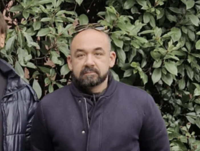 La Media "Luigi Cadorna" diventa "Gino Strada": la protesta del Comitato 10 Febbraio La Media "Luigi Cadorna" diventa "Gino Strada": la protesta del Comitato 10 Febbraio