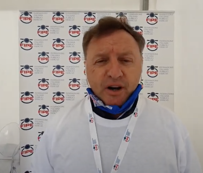 Manifestazione Fipe a Roma, Sartoretti: “No ai sussidi, vogliamo solo lavorare. Chiediamo una data certa per riaprire” Manifestazione Fipe a Roma, Sartoretti: “No ai sussidi, vogliamo solo lavorare. Chiediamo una data certa per riaprire”